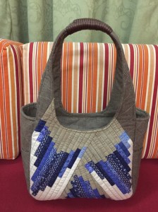 Blue stripes quilted hand bag